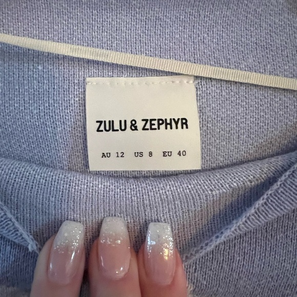 Zulu and Zephyr Floral Patterned Blue Sweater - Picture 3 of 4